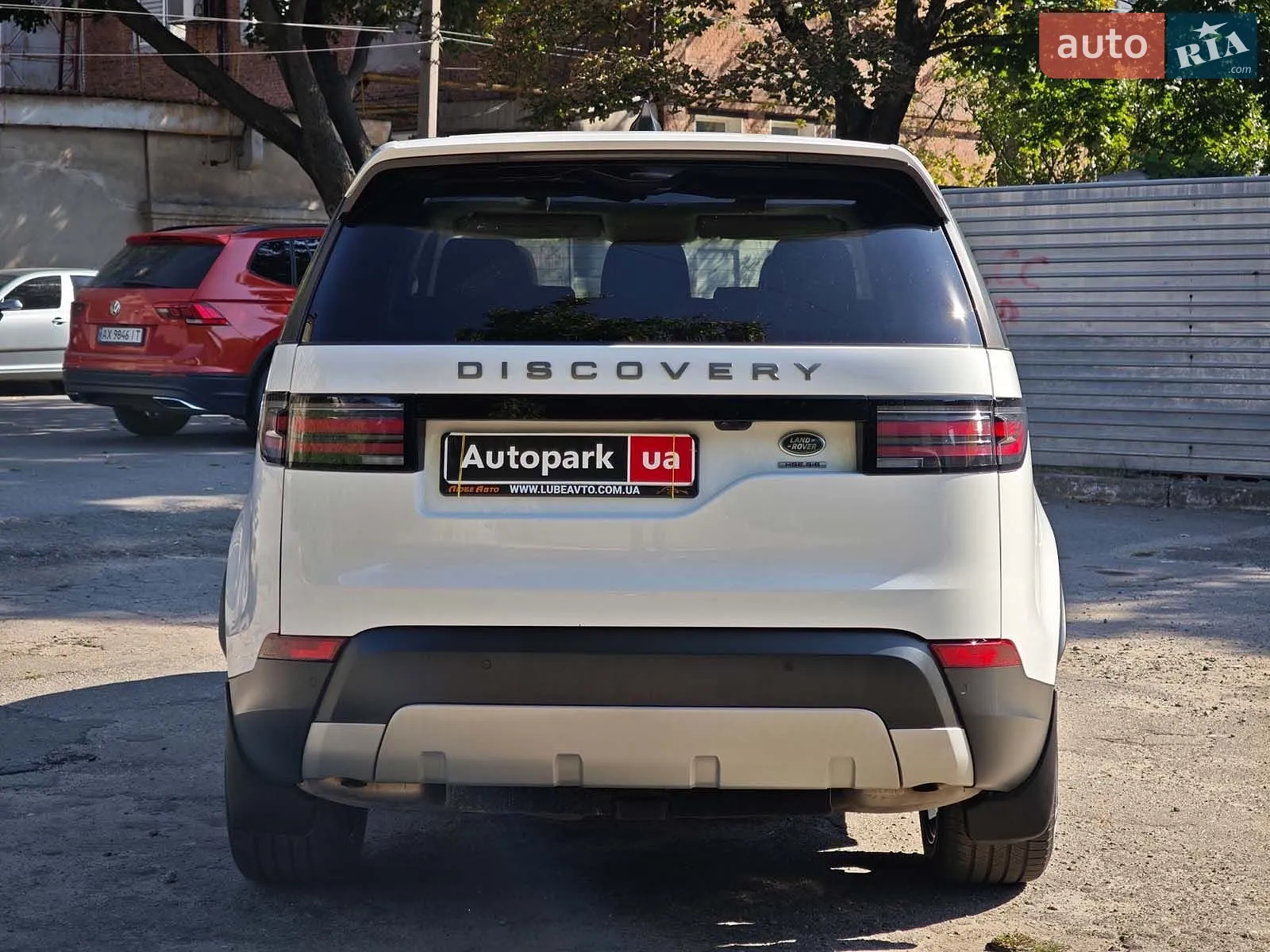 2017 Land Rover Discovery - мініатюра 15