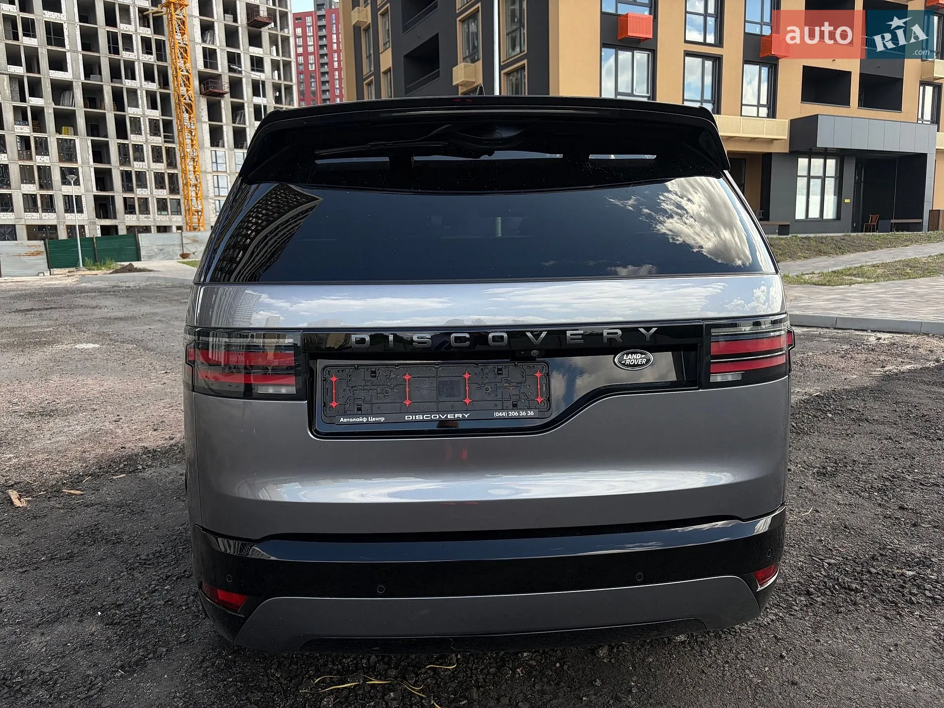 2021 Land Rover Discovery - мініатюра 9