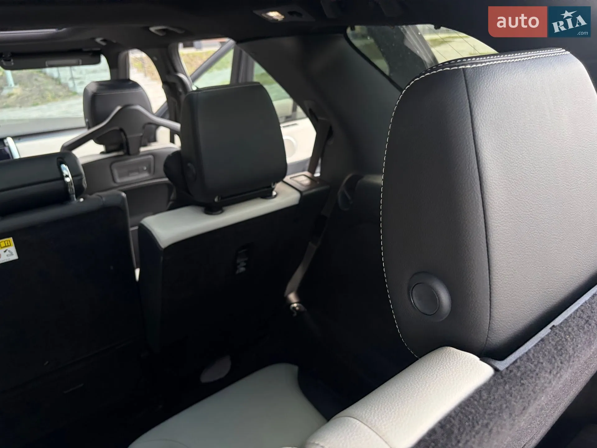 2021 Land Rover Discovery - мініатюра 74