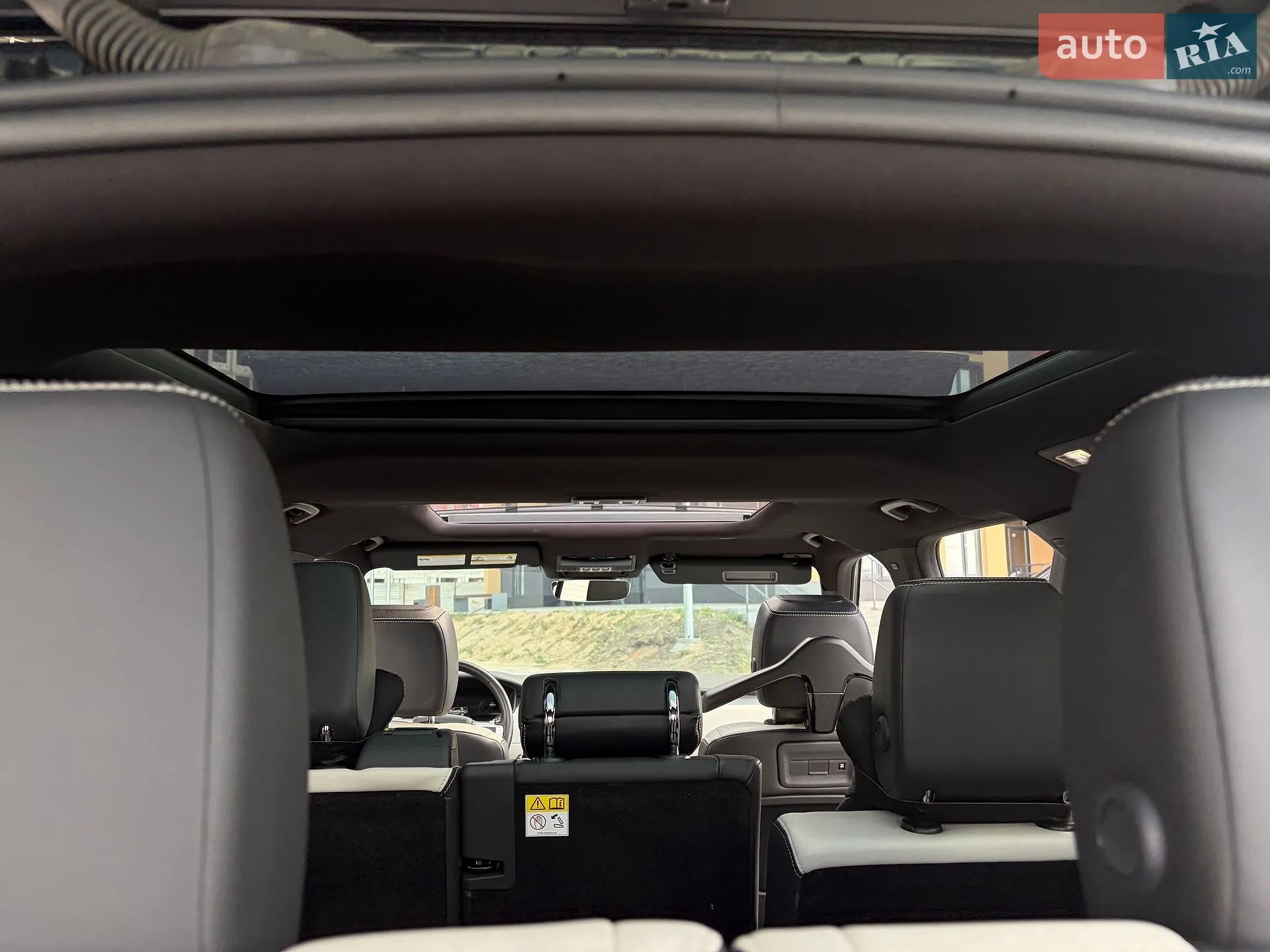 2021 Land Rover Discovery - мініатюра 79