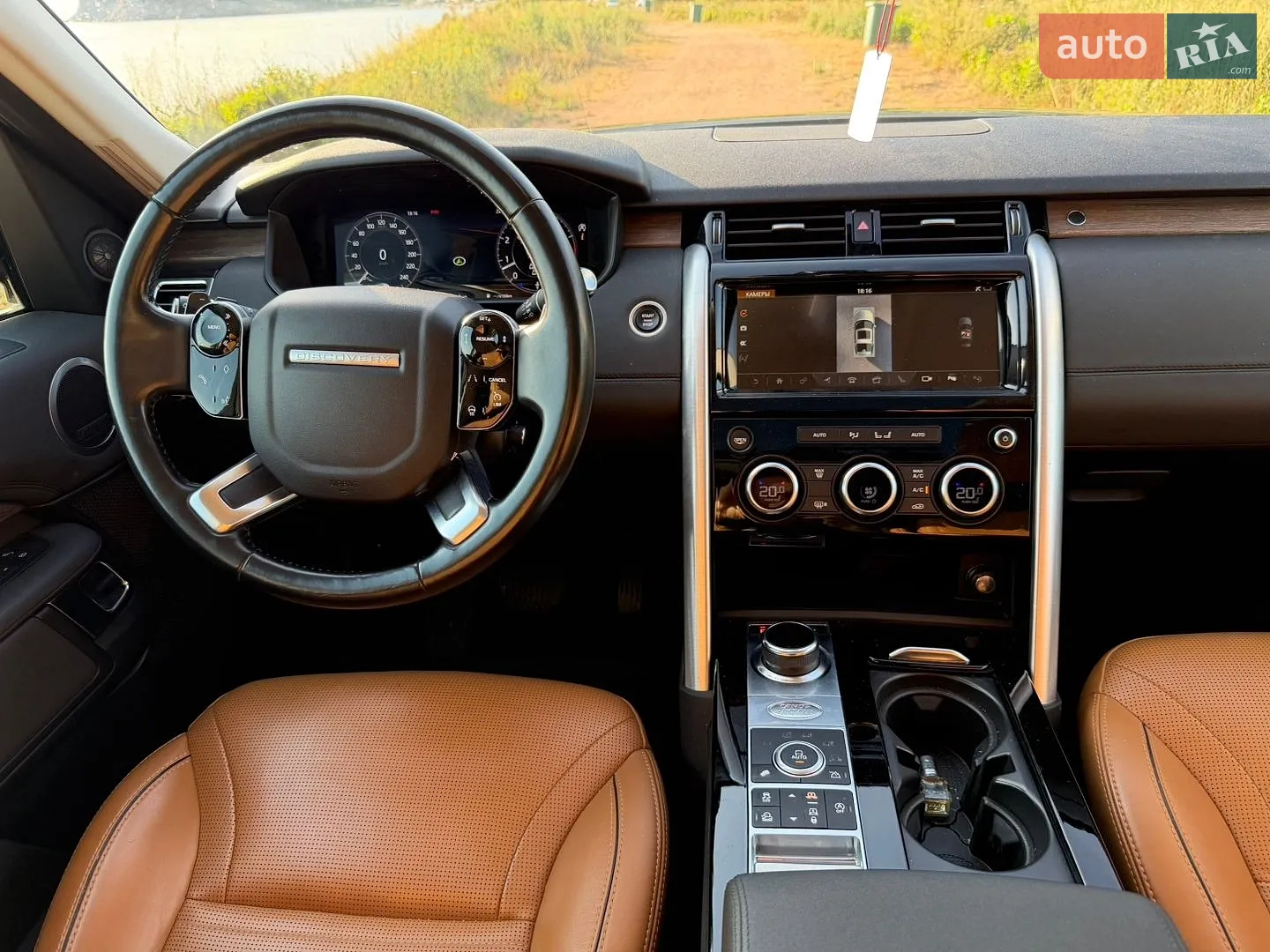 2019 Land Rover Discovery - мініатюра 30