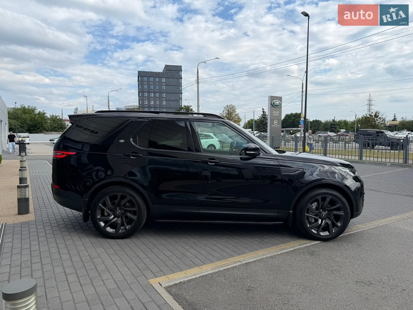 2019 Land Rover Discovery - мініатюра 4