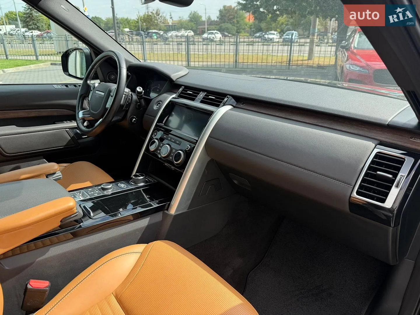 2019 Land Rover Discovery - мініатюра 35