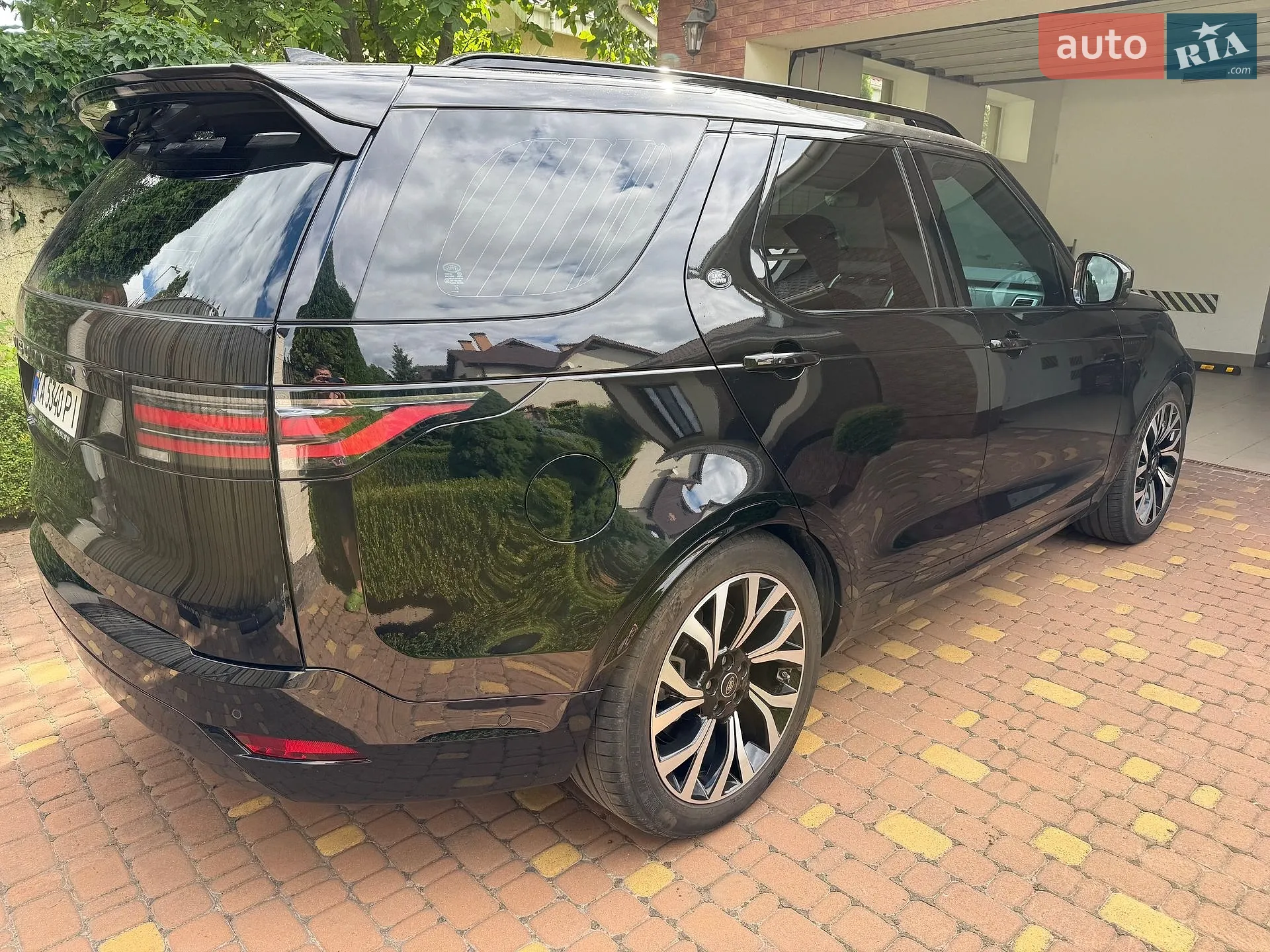 2023 Land Rover Discovery - мініатюра 4