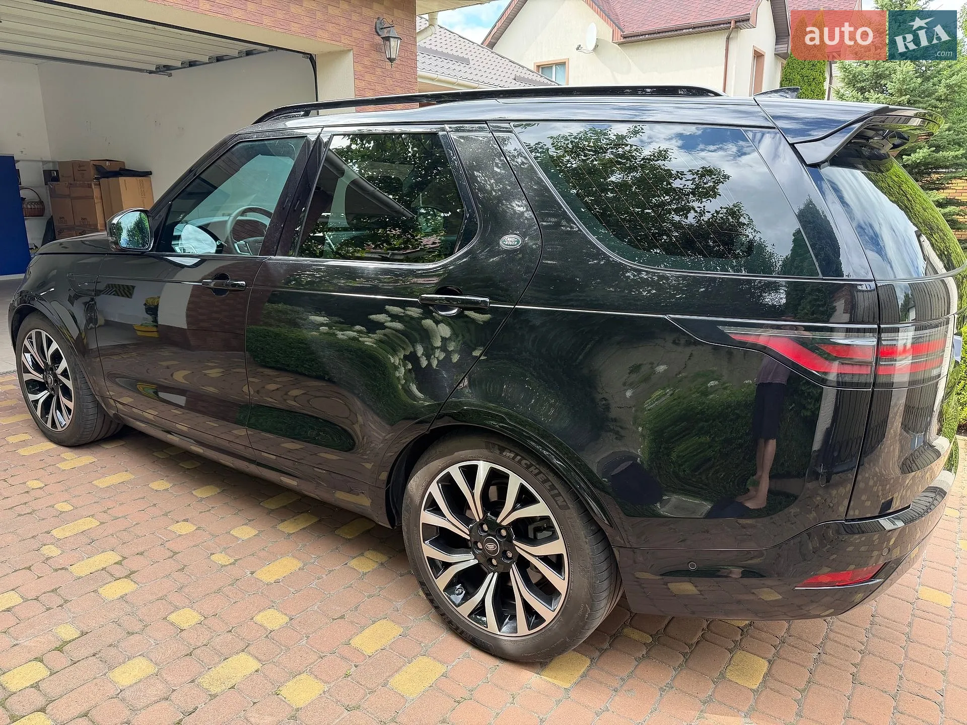 2023 Land Rover Discovery - мініатюра 5