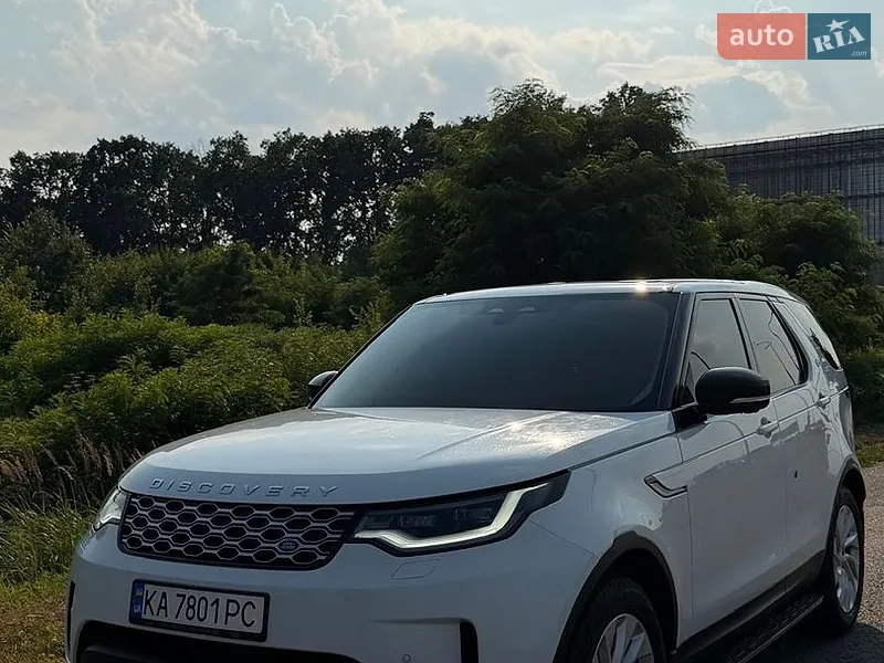 Land Rover Discovery 2023