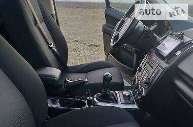Позашляховик / Кросовер Land Rover Freelander 2010 в 