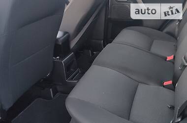 Позашляховик / Кросовер Land Rover Freelander 2010 в 