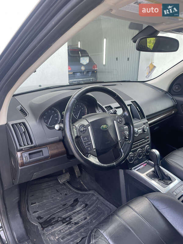 Позашляховик / Кросовер Land Rover Freelander 2014 в Черкасах