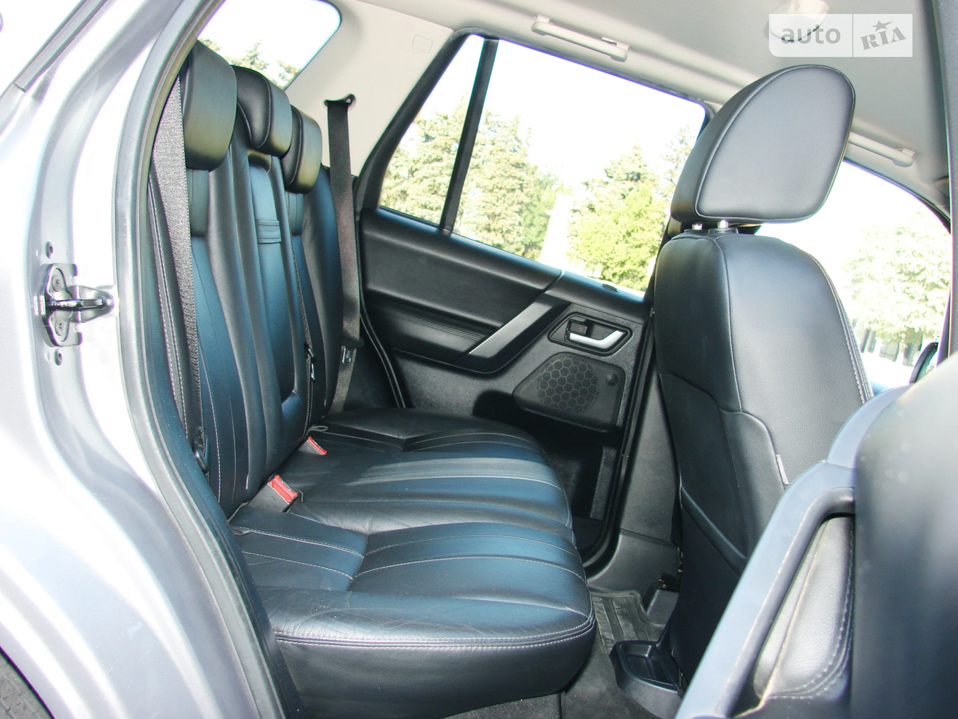 2013 Land Rover Freelander - мініатюра 21