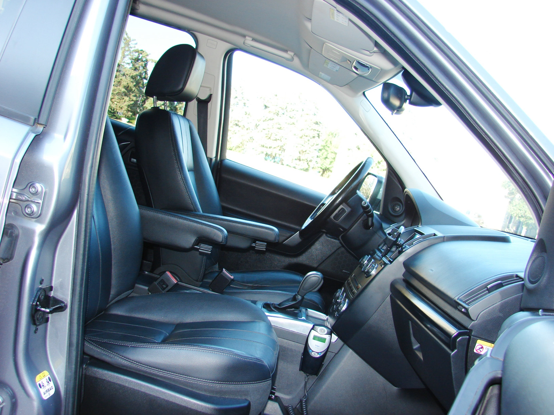 2013 Land Rover Freelander - мініатюра 25