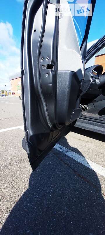 Позашляховик / Кросовер Land Rover Freelander 2010 в Києві