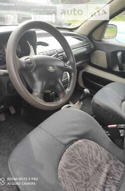 Позашляховик / Кросовер Land Rover Freelander 2005 в Вижниці