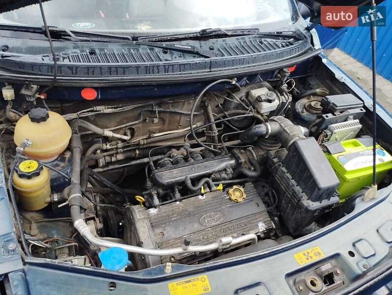Внедорожник / Кроссовер Land Rover Freelander 1999 в Жовкве