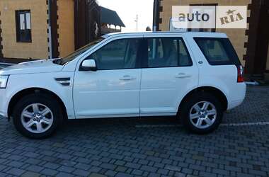 Внедорожник / Кроссовер Land Rover Freelander 2012 в 