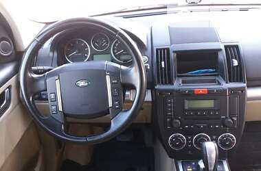 Внедорожник / Кроссовер Land Rover Freelander 2012 в 