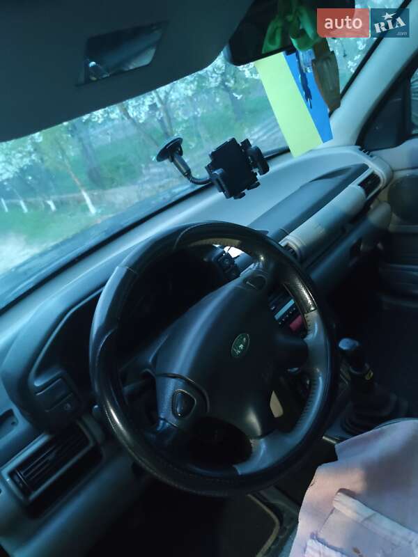 Позашляховик / Кросовер Land Rover Freelander 2003 в Львові