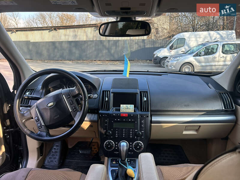 Внедорожник / Кроссовер Land Rover Freelander 2008 в Каменец-Подольском