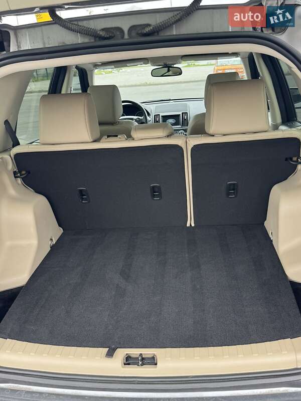 Позашляховик / Кросовер Land Rover Freelander 2013 в Львові