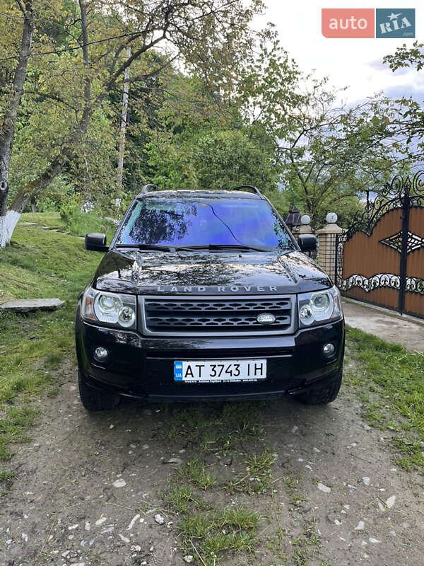 Позашляховик / Кросовер Land Rover Freelander 2012 в 