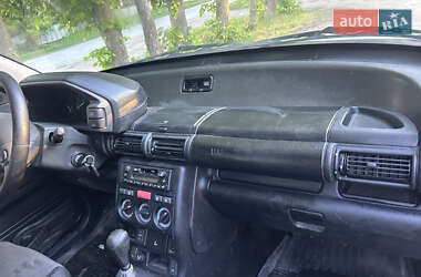Внедорожник / Кроссовер Land Rover Freelander 2002 в 