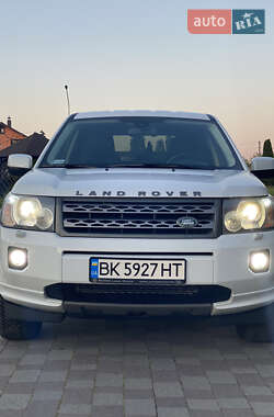 Позашляховик / Кросовер Land Rover Freelander 2011 в 