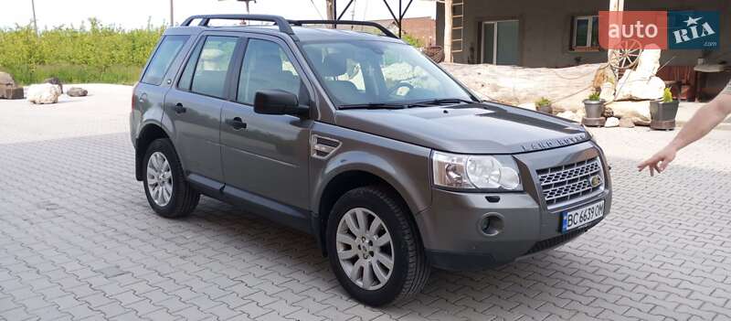 Внедорожник / Кроссовер Land Rover Freelander 2009 в 