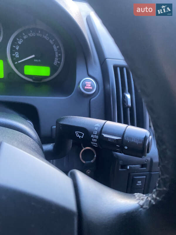 Внедорожник / Кроссовер Land Rover Freelander 2011 в Шостке