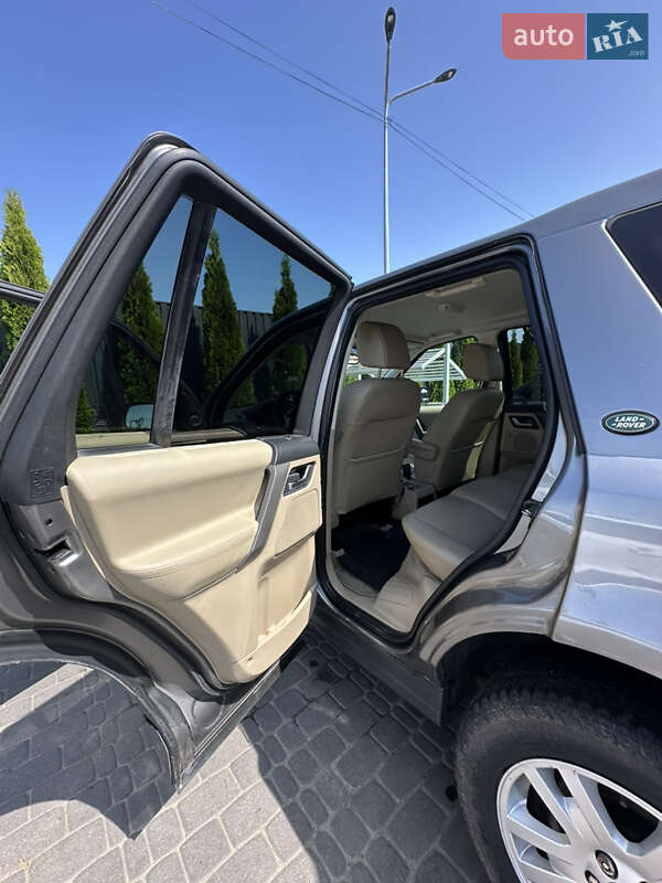 Позашляховик / Кросовер Land Rover Freelander 2010 в Коростені