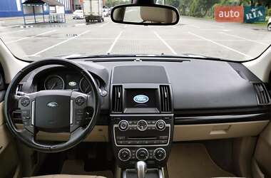 Внедорожник / Кроссовер Land Rover Freelander 2013 в 