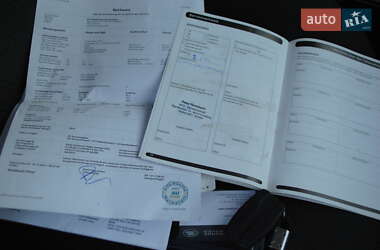 Позашляховик / Кросовер Land Rover Freelander 2012 в 
