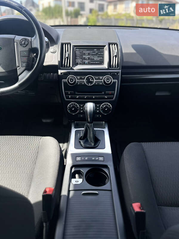Позашляховик / Кросовер Land Rover Freelander 2013 в Рівному