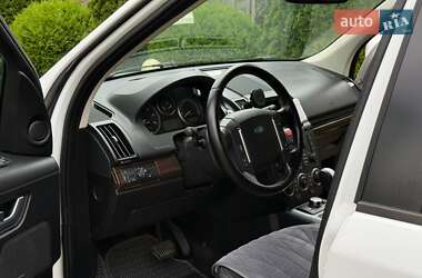 Внедорожник / Кроссовер Land Rover Freelander 2012 в 