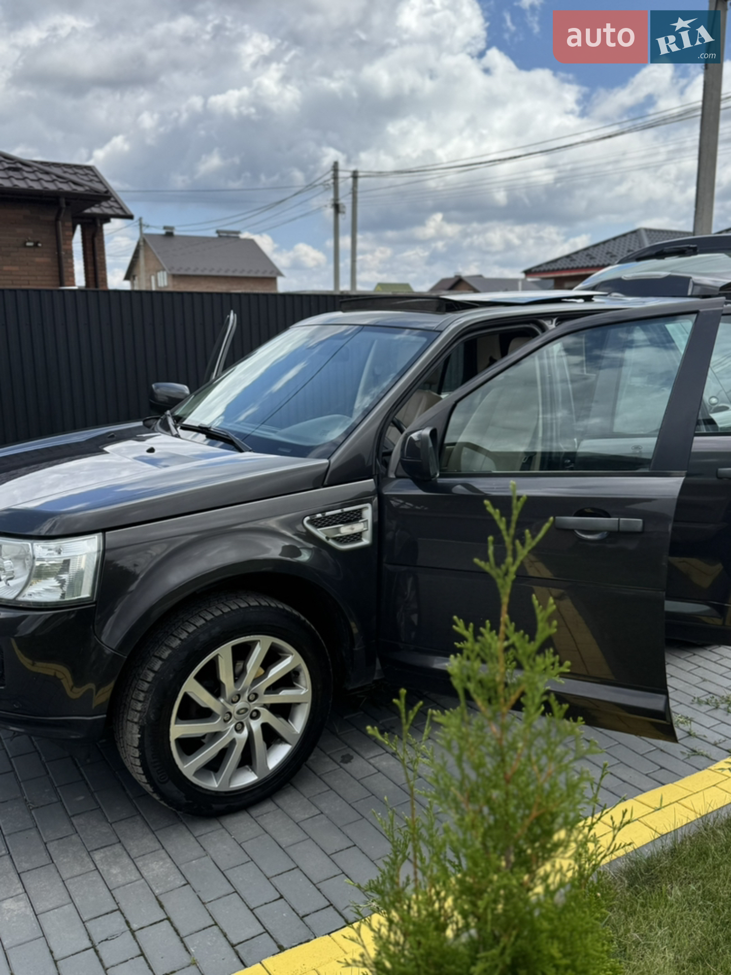 2012 Land Rover Freelander - мініатюра 27