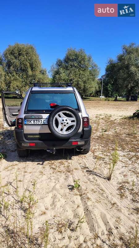Позашляховик / Кросовер Land Rover Freelander 2001 в Вараші