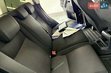 Внедорожник / Кроссовер Land Rover Freelander 2011 в 