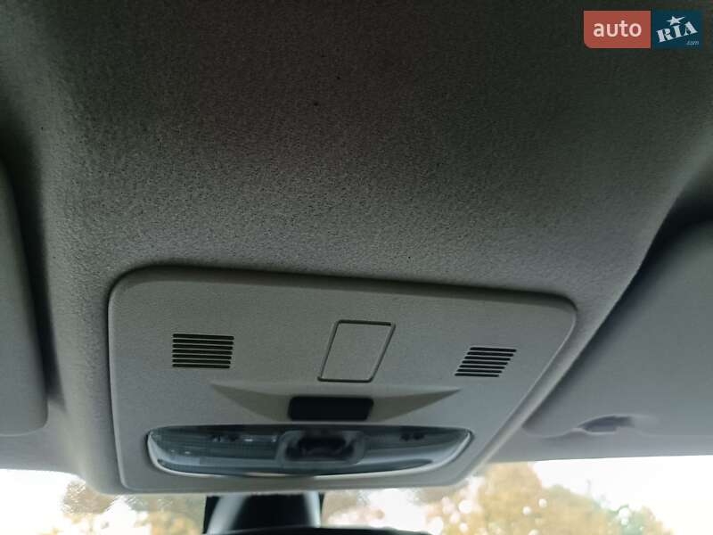 Позашляховик / Кросовер Land Rover Freelander 2008 в Рівному