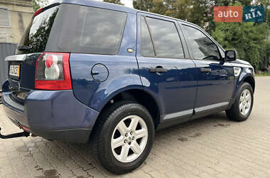 Позашляховик / Кросовер Land Rover Freelander 2010 в 
