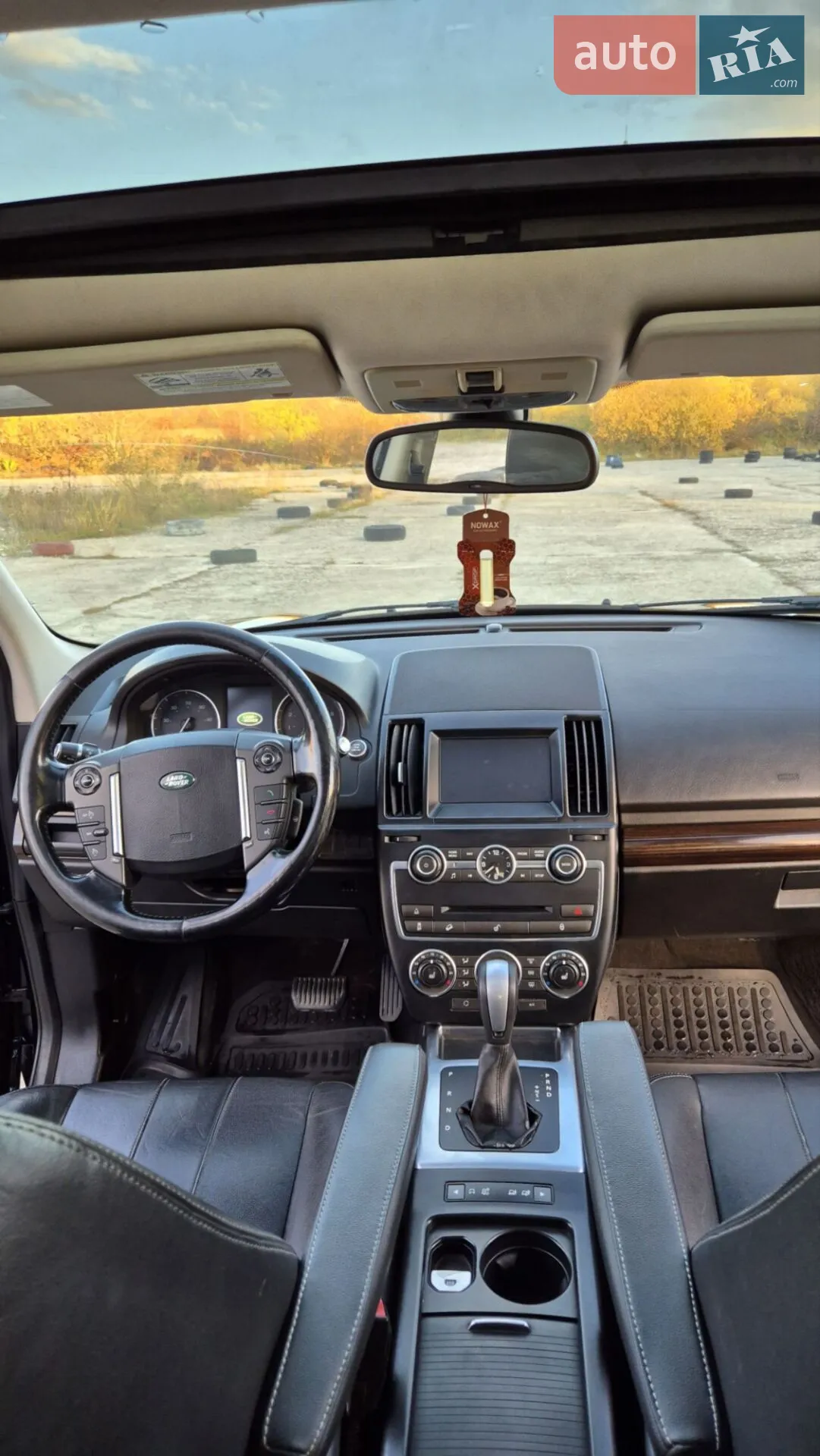 2012 Land Rover Freelander - мініатюра 18