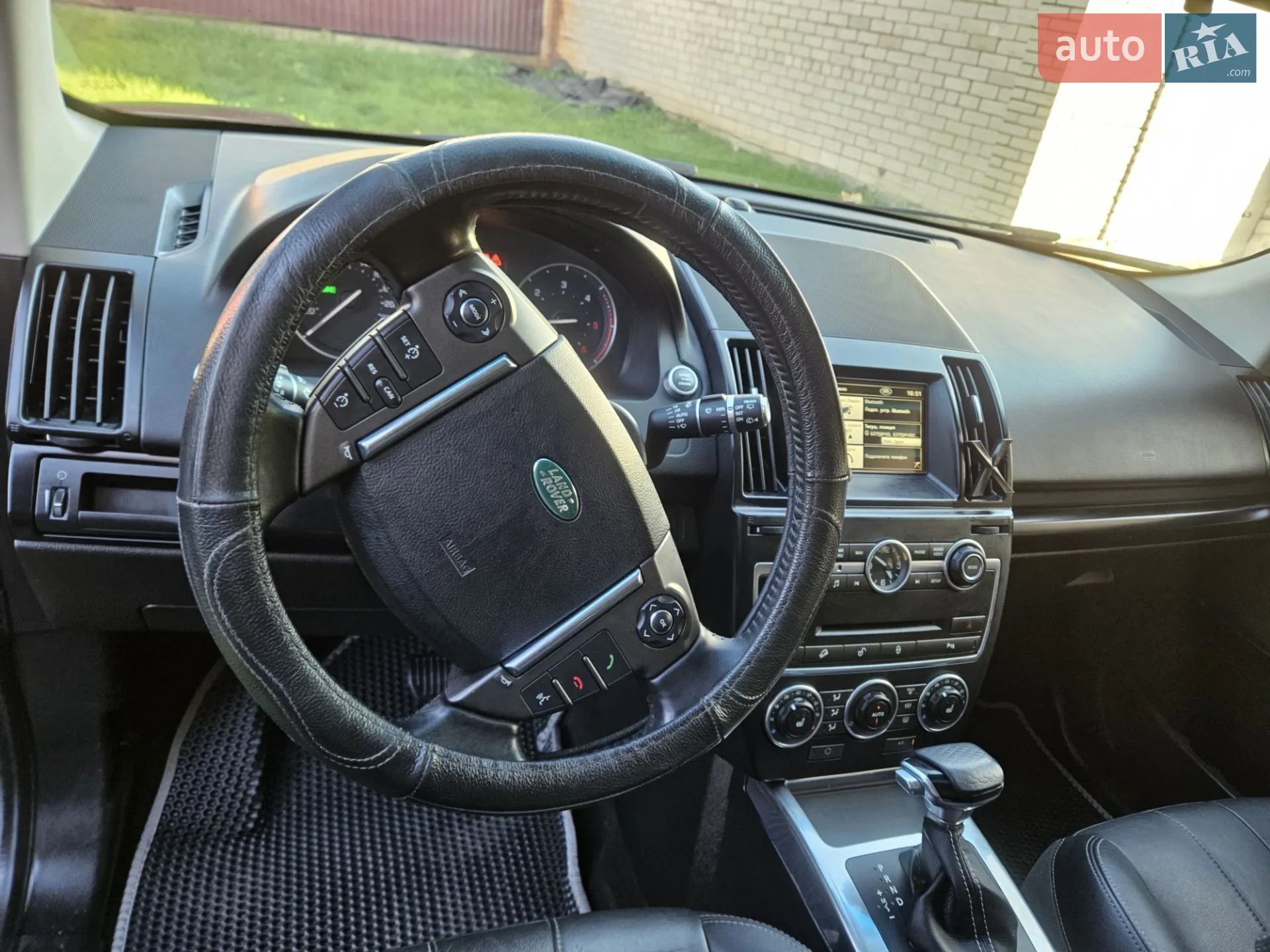 2013 Land Rover Freelander - мініатюра 18