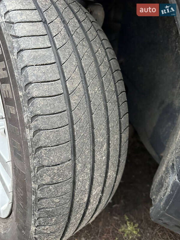 Внедорожник / Кроссовер Land Rover Freelander 2010 в Броварах