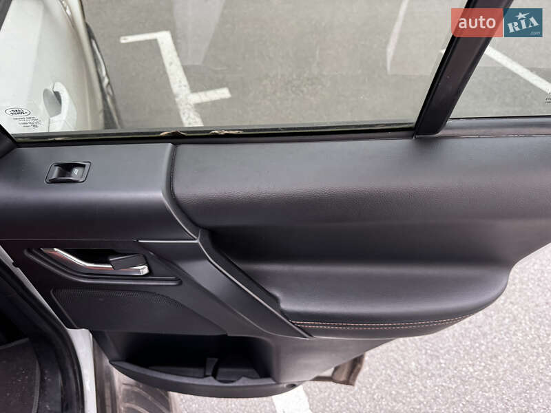 Позашляховик / Кросовер Land Rover Freelander 2012 в Києві фото 15 Позашляховик / Кросовер Land Rover Freelander 2012 в Києві