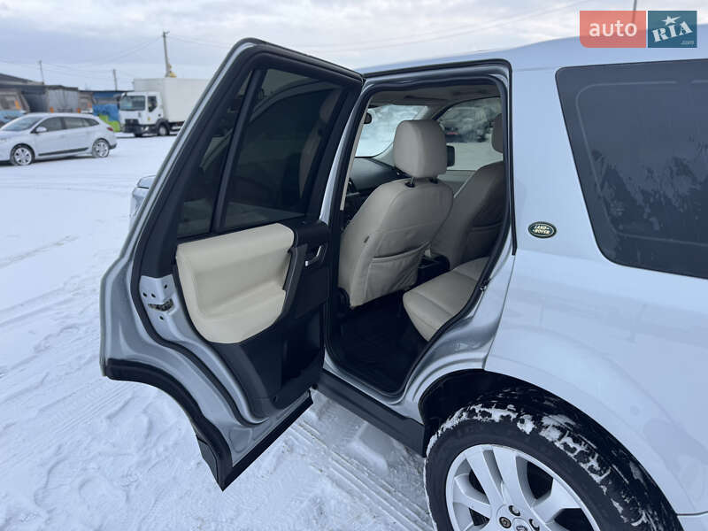 Позашляховик / Кросовер Land Rover Freelander 2009 в Луцьку
