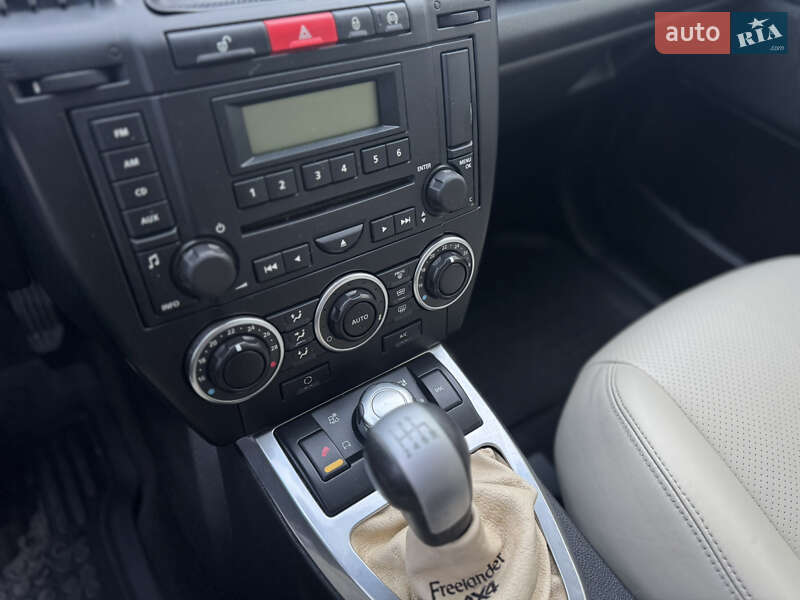 Позашляховик / Кросовер Land Rover Freelander 2009 в Луцьку