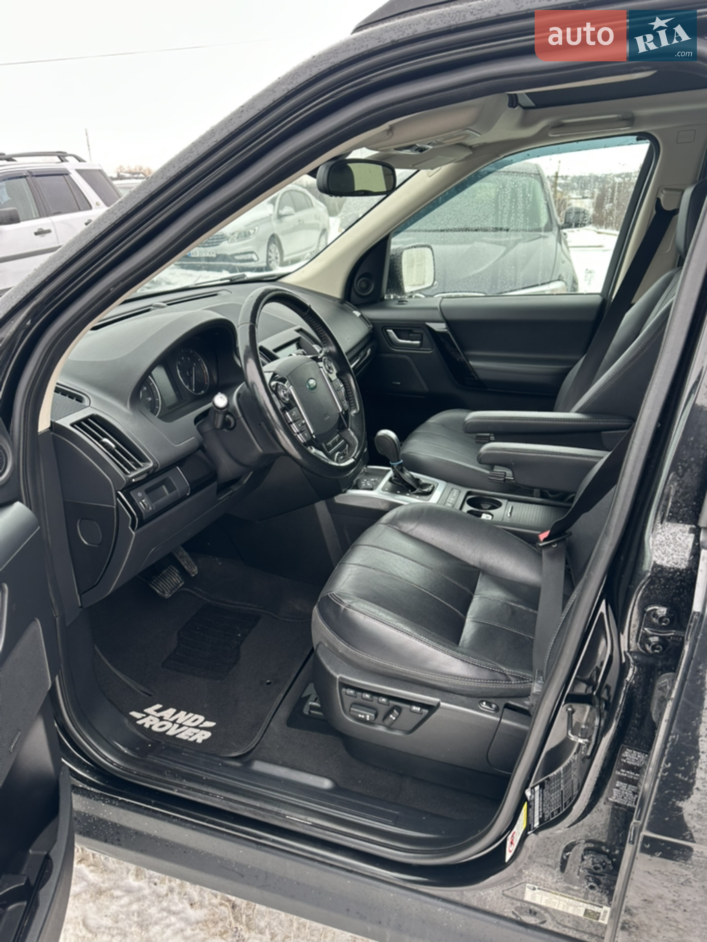 2013 Land Rover Freelander - мініатюра 19