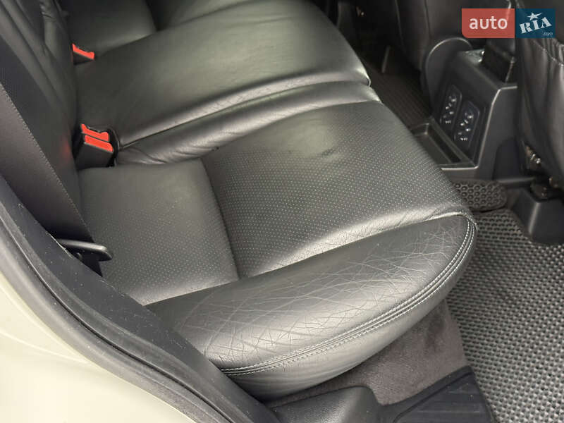 Внедорожник / Кроссовер Land Rover Freelander 2009 в Тернополе