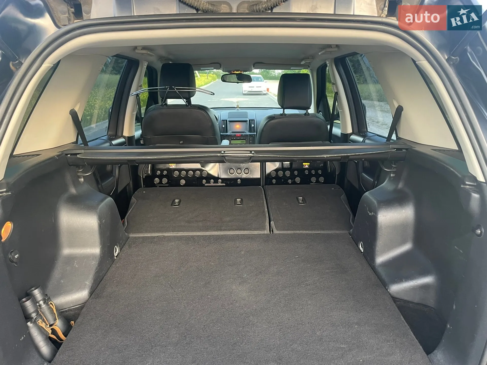 2011 Land Rover Freelander - мініатюра 33