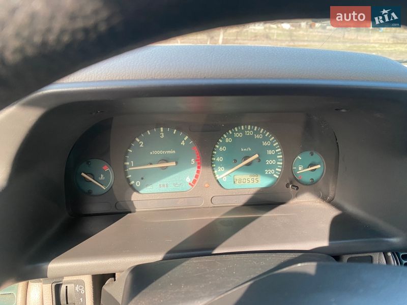 Позашляховик / Кросовер Land Rover Freelander 1999 в Сарнах