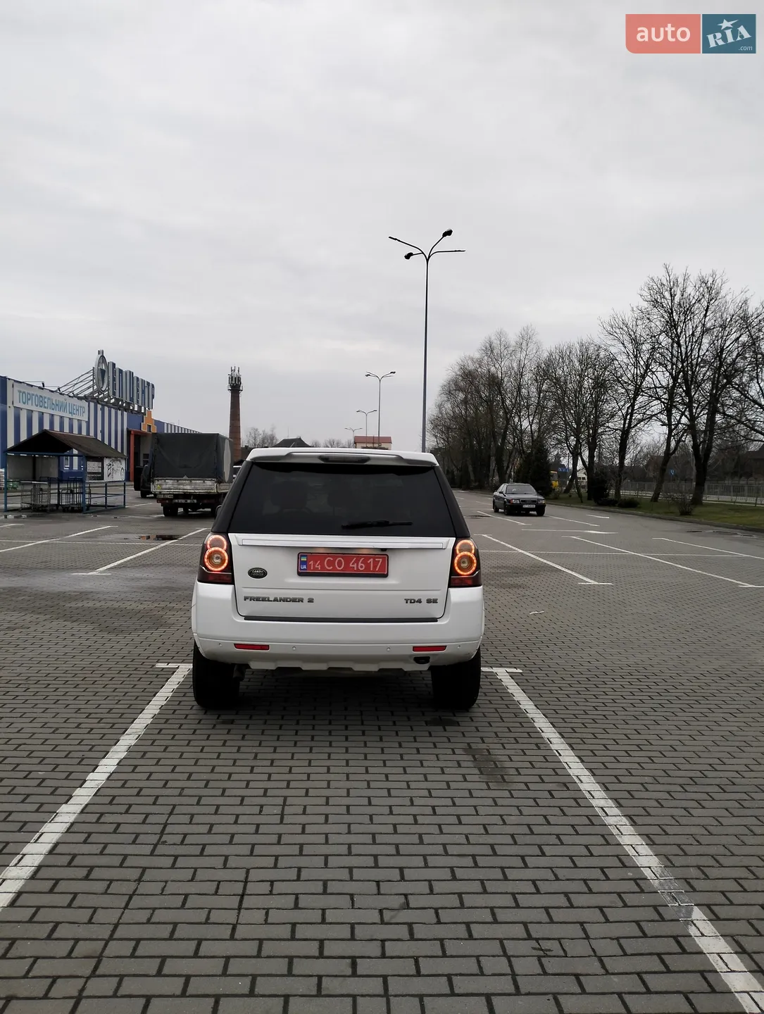 2014 Land Rover Freelander - мініатюра 23