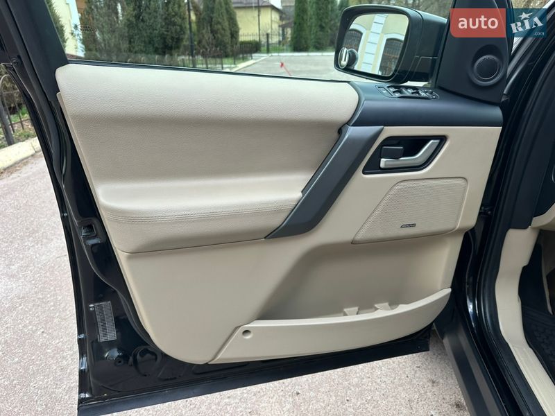 Внедорожник / Кроссовер Land Rover Freelander 2009 в Радивилове